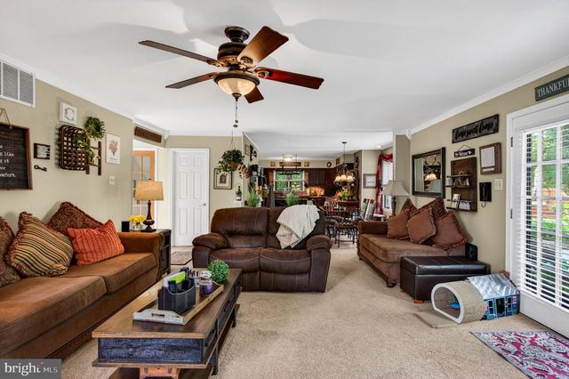 123 UNION MILL TER, Mount Laurel, NJ 08054