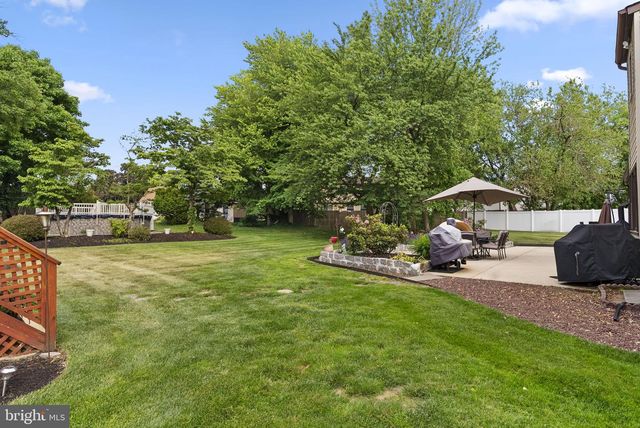 123 UNION MILL TER, Mount Laurel, NJ 08054