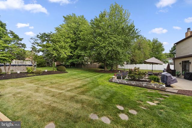 123 UNION MILL TER, Mount Laurel, NJ 08054