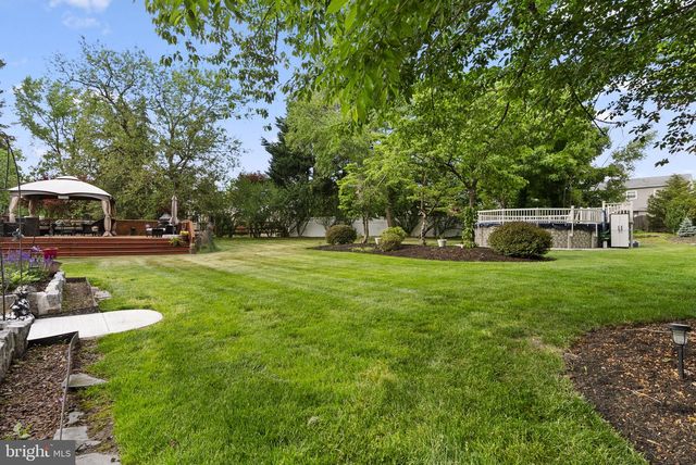 123 UNION MILL TER, Mount Laurel, NJ 08054