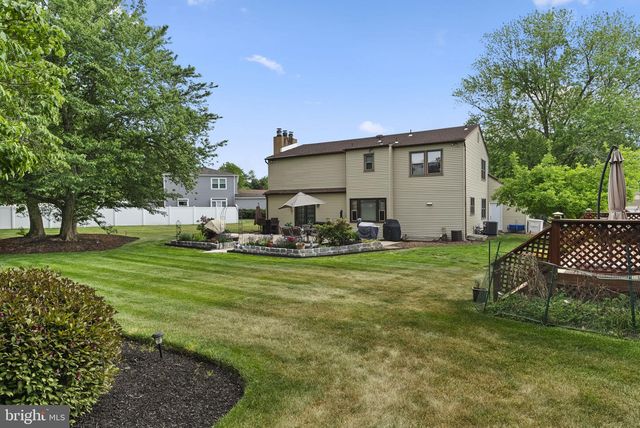 123 UNION MILL TER, Mount Laurel, NJ 08054