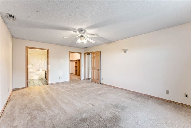 2557 N Karyn Avenue, Fayetteville, AR 72703