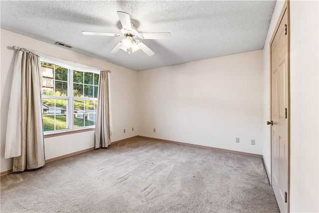 2557 N Karyn Avenue, Fayetteville, AR 72703