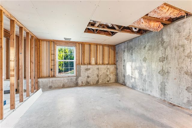 2557 N Karyn Avenue, Fayetteville, AR 72703