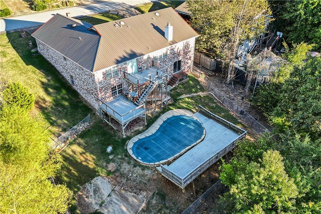 2557 N Karyn Avenue, Fayetteville, AR 72703