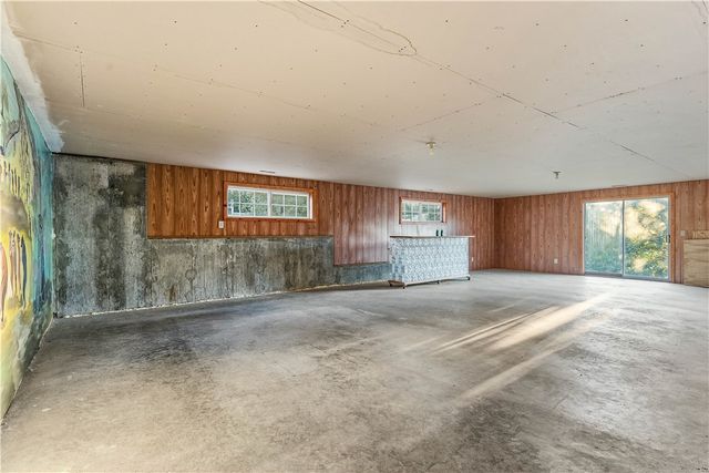 2557 N Karyn Avenue, Fayetteville, AR 72703