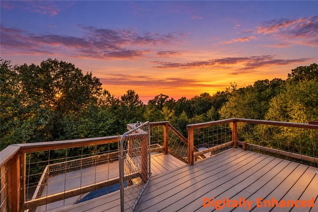 2557 N Karyn Avenue, Fayetteville, AR 72703