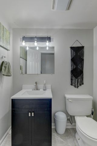 1130 W 72nd Court, Merrillville, IN 46410