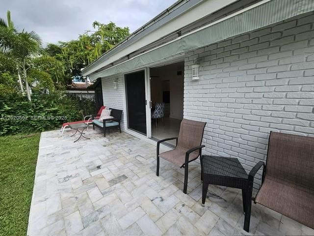 4512 Seagrape Dr 1, Lauderdale By The Sea, FL 33308
