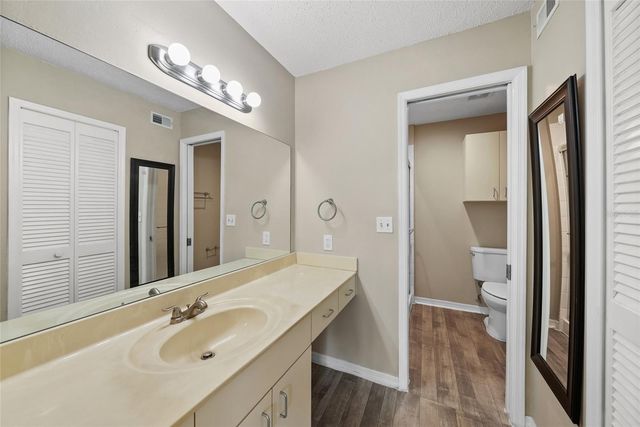 8350 SAVANNAH TRACE CIRCLE 1703, Tampa, FL 33615