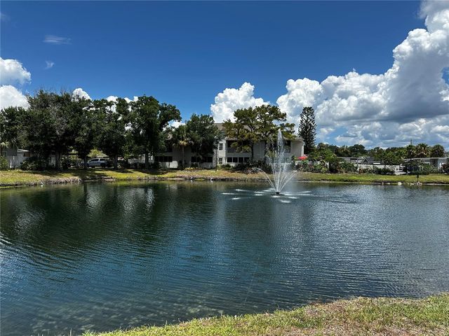 8350 SAVANNAH TRACE CIRCLE 1703, Tampa, FL 33615