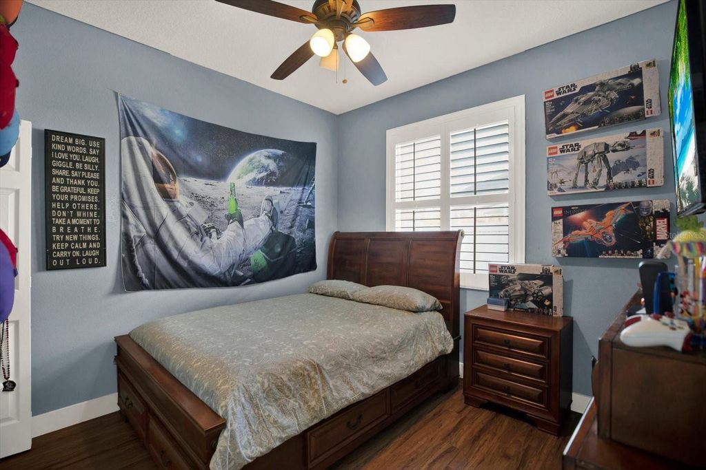 Image 22 of property listing at 804 SANDY TRAIL PLACE, Brandon, FL 33511