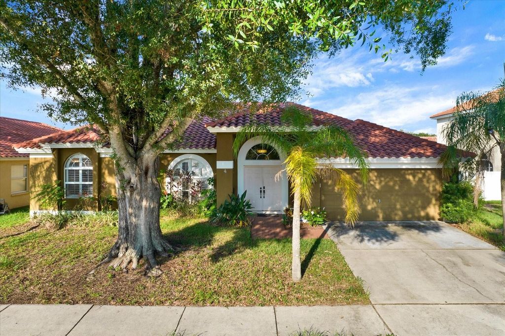 Image 29 of property listing at 804 SANDY TRAIL PLACE, Brandon, FL 33511