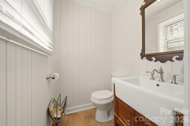 4776 Kennedy Street, Hickory, NC 28602