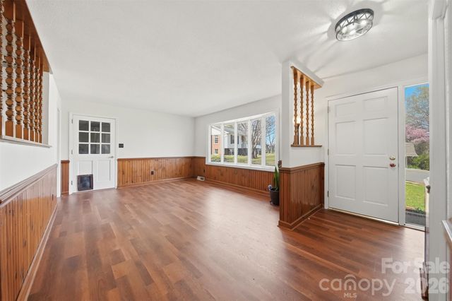 4776 Kennedy Street, Hickory, NC 28602