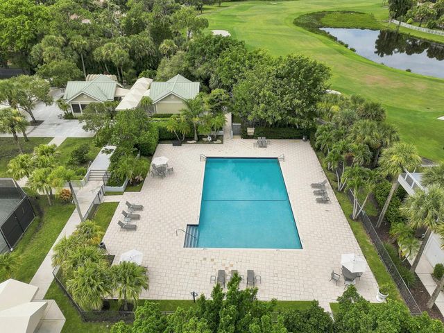 6799 Augusta Court, West Palm Beach, FL 33412