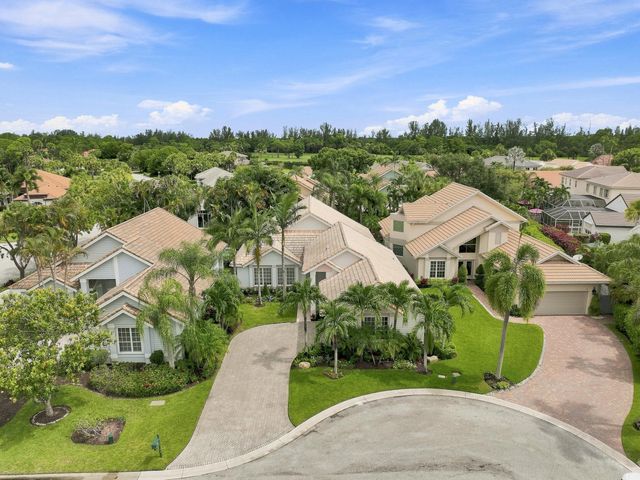 6799 Augusta Court, West Palm Beach, FL 33412