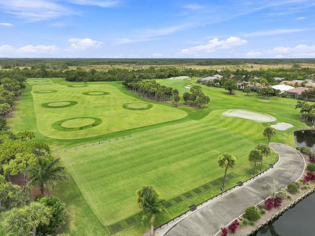 6799 Augusta Court, West Palm Beach, FL 33412