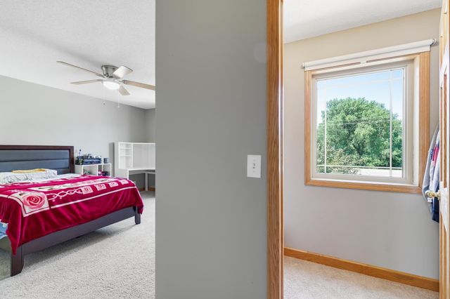 6499 160th Street E, Hastings, MN 55033