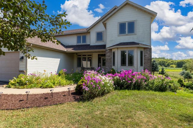 6499 160th Street E, Hastings, MN 55033