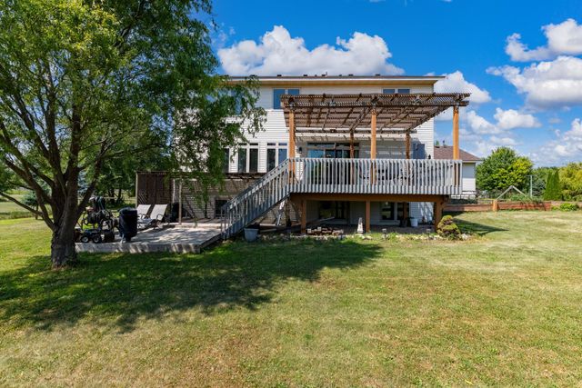 6499 160th Street E, Hastings, MN 55033