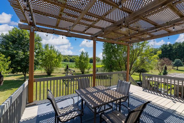 6499 160th Street E, Hastings, MN 55033