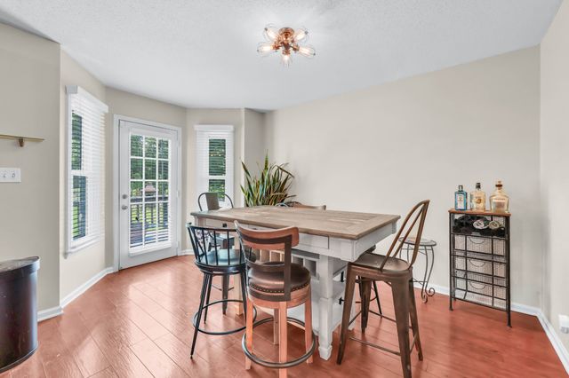 3490 Barkers Mill Rd, Clarksville, TN 37042