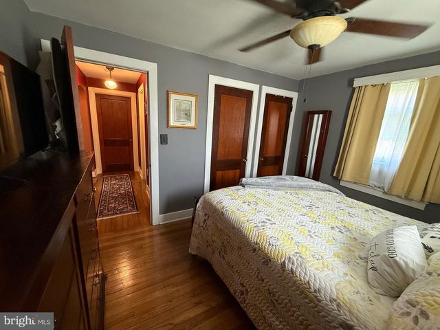 345 E HIGH ST, Middletown, PA 17057
