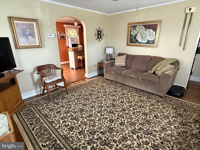 345 E HIGH ST, Middletown, PA 17057