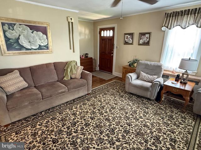 345 E HIGH ST, Middletown, PA 17057