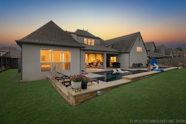 12454 S 105th Avenue E, Bixby, OK 74008