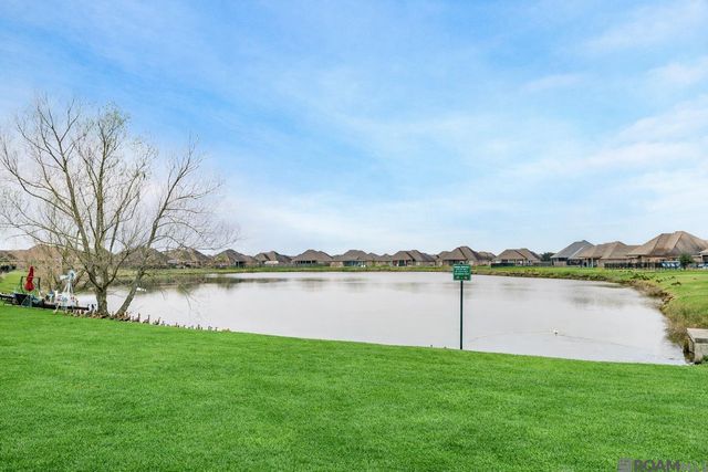 4084 Stonewall Dr, Addis, LA 70710