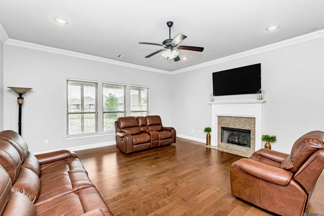 4084 Stonewall Dr, Addis, LA 70710