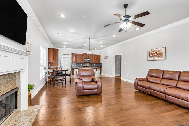 4084 Stonewall Dr, Addis, LA 70710