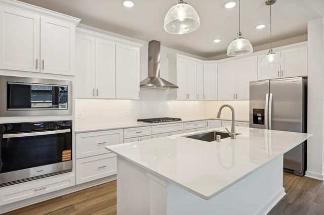 214 Prairie Ridge Lane, Montgomery, TX 77356