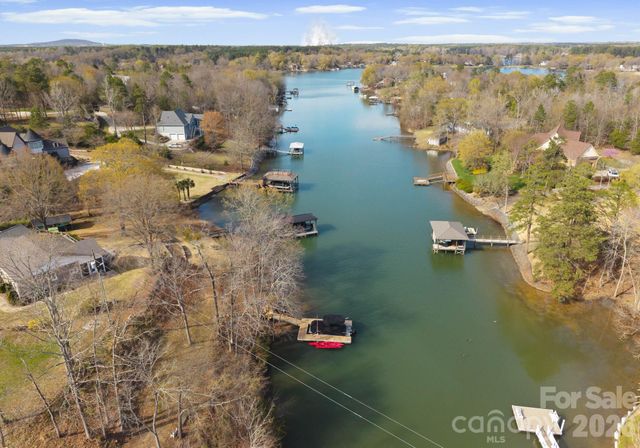 1492 Olympus Road, Rock Hill, SC 29732