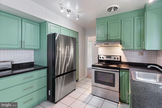2914 STONYBROOK DR, Bowie, MD 20715