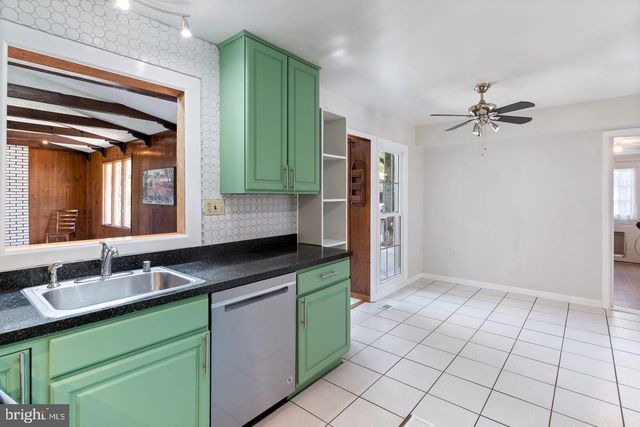 2914 STONYBROOK DR, Bowie, MD 20715