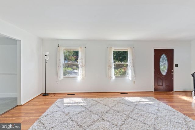 2914 STONYBROOK DR, Bowie, MD 20715