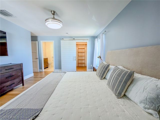 1910 Gulf Shore BLVD N 312, Naples, FL 34102