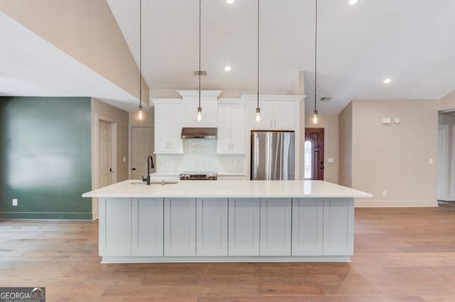 477 Cedar Trail, Winder, GA 30680