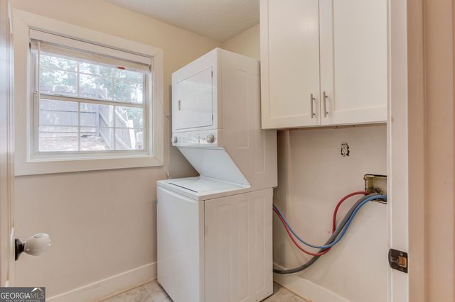 477 Cedar Trail, Winder, GA 30680