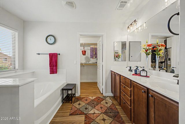 14276 W DESERT HILLS Drive, Surprise, AZ 85379