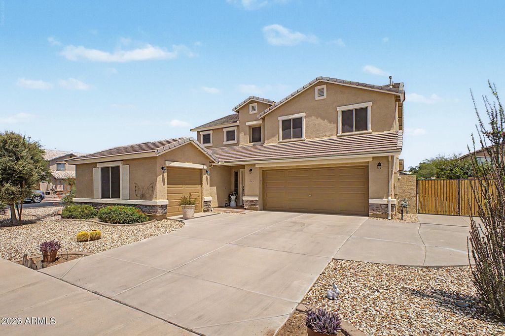 14276 W DESERT HILLS Drive, Surprise, AZ 85379