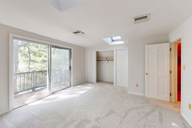 12 Downey Pl, Hopkinton, MA 01748