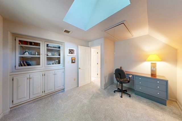 12 Downey Pl, Hopkinton, MA 01748