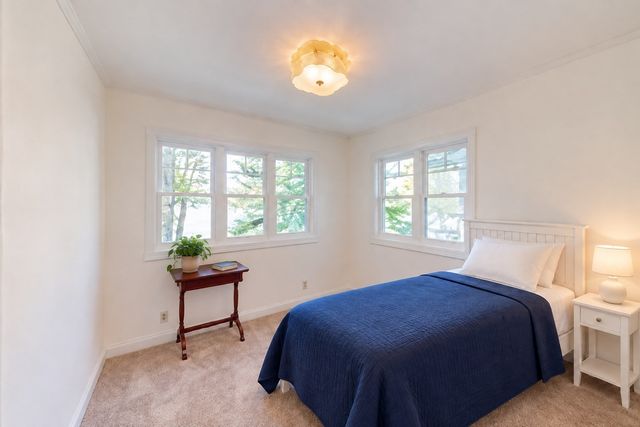 12 Downey Pl, Hopkinton, MA 01748