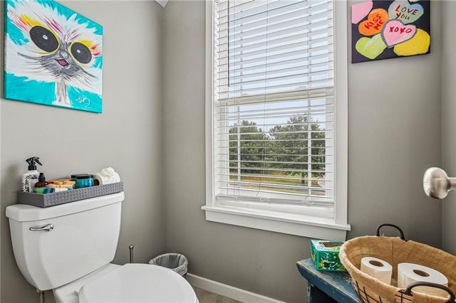 2100 Prairie Creek Drive, Kearney, MO 64060