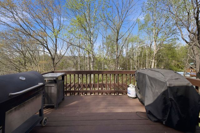 7524 Cherokee Hills Rd, Fairview, TN 37062