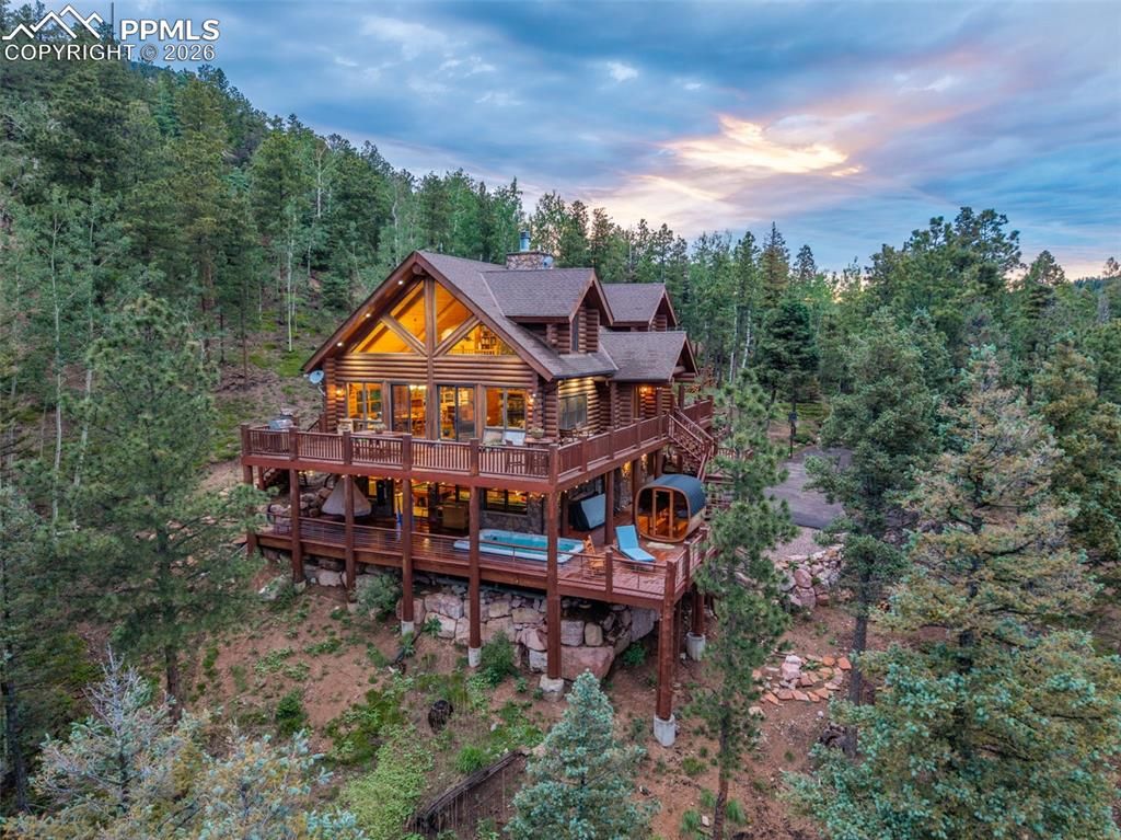6060 Big Horn Road, Manitou Springs, CO 80829